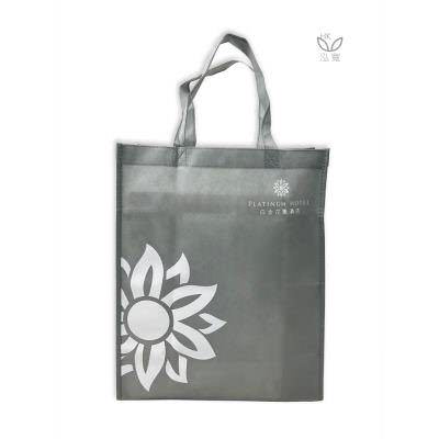 18 BAG 环保袋，国内外五星级饭店认可的专业品质，量身订制尺寸，客制化 LOGO，各种环保袋、不织布手提袋、宣传购物袋、收纳袋、礼品包装袋、活动赠品袋、保温袋、覆膜袋、保冷袋、无纺袋、帆布袋、棉布袋、福袋、束口袋、备品袋、防尘袋