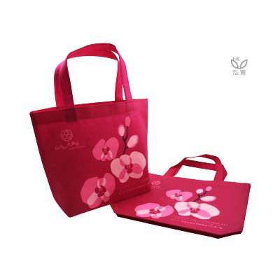 18 BAG 环保袋，国内外五星级饭店认可的专业品质，量身订制尺寸，客制化 LOGO，各种环保袋、不织布手提袋、宣传购物袋、收纳袋、礼品包装袋、活动赠品袋、保温袋、覆膜袋、保冷袋、无纺袋、帆布袋、棉布袋、福袋、束口袋、备品袋、防尘袋