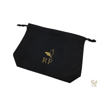 18 BAG 环保袋，国内外五星级饭店认可的专业品质，量身订制尺寸，客制化 LOGO，各种环保袋、不织布手提袋、宣传购物袋、收纳袋、礼品包装袋、活动赠品袋、保温袋、覆膜袋、保冷袋、无纺袋、帆布袋、棉布袋、福袋、束口袋、备品袋、防尘袋
