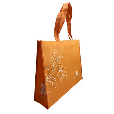 18 BAG 环保袋，国内外五星级饭店认可的专业品质，量身订制尺寸，客制化 LOGO，各种环保袋、不织布手提袋、宣传购物袋、收纳袋、礼品包装袋、活动赠品袋、保温袋、覆膜袋、保冷袋、无纺袋、帆布袋、棉布袋、福袋、束口袋、备品袋、防尘袋