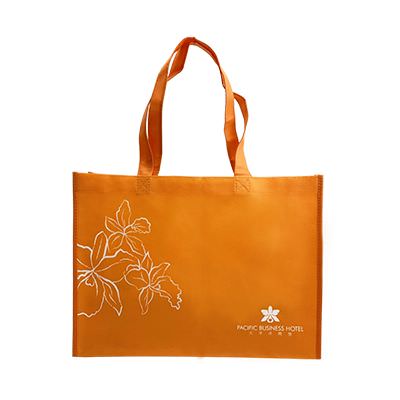 18 BAG 环保袋，国内外五星级饭店认可的专业品质，量身订制尺寸，客制化 LOGO，各种环保袋、不织布手提袋、宣传购物袋、收纳袋、礼品包装袋、活动赠品袋、保温袋、覆膜袋、保冷袋、无纺袋、帆布袋、棉布袋、福袋、束口袋、备品袋、防尘袋