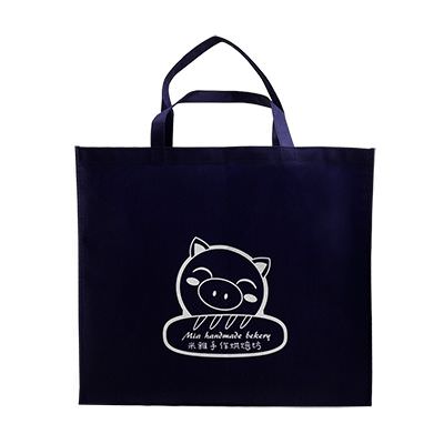18 BAG 环保袋，国内外五星级饭店认可的专业品质，量身订制尺寸，客制化 LOGO，各种环保袋、不织布手提袋、宣传购物袋、收纳袋、礼品包装袋、活动赠品袋、保温袋、覆膜袋、保冷袋、无纺袋、帆布袋、棉布袋、福袋、束口袋、备品袋、防尘袋