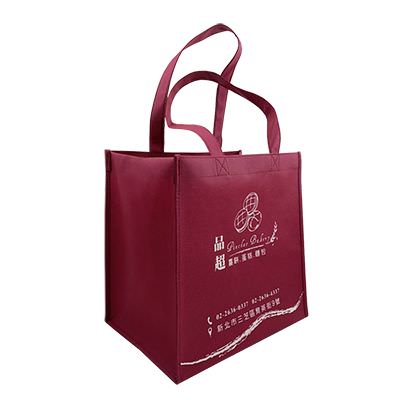 18 BAG 环保袋，国内外五星级饭店认可的专业品质，量身订制尺寸，客制化 LOGO，各种环保袋、不织布手提袋、宣传购物袋、收纳袋、礼品包装袋、活动赠品袋、保温袋、覆膜袋、保冷袋、无纺袋、帆布袋、棉布袋、福袋、束口袋、备品袋、防尘袋