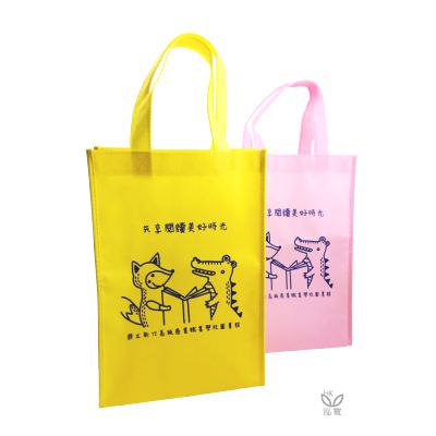 18 BAG 环保袋，国内外五星级饭店认可的专业品质，量身订制尺寸，客制化 LOGO，各种环保袋、不织布手提袋、宣传购物袋、收纳袋、礼品包装袋、活动赠品袋、保温袋、覆膜袋、保冷袋、无纺袋、帆布袋、棉布袋、福袋、束口袋、备品袋、防尘袋