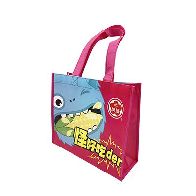 18 BAG 环保袋，国内外五星级饭店认可的专业品质，量身订制尺寸，客制化 LOGO，各种环保袋、不织布手提袋、宣传购物袋、收纳袋、礼品包装袋、活动赠品袋、保温袋、覆膜袋、保冷袋、无纺袋、帆布袋、棉布袋、福袋、束口袋、备品袋、防尘袋