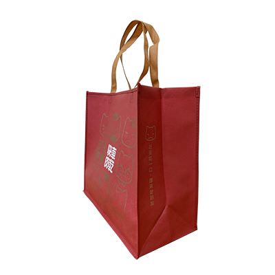18 BAG 环保袋，国内外五星级饭店认可的专业品质，量身订制尺寸，客制化 LOGO，各种环保袋、不织布手提袋、宣传购物袋、收纳袋、礼品包装袋、活动赠品袋、保温袋、覆膜袋、保冷袋、无纺袋、帆布袋、棉布袋、福袋、束口袋、备品袋、防尘袋